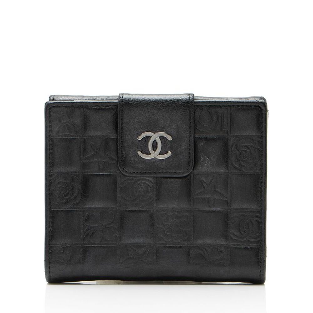 Chanel Vintage Embossed Lambskin Lucky Symbols French Purse Wallet